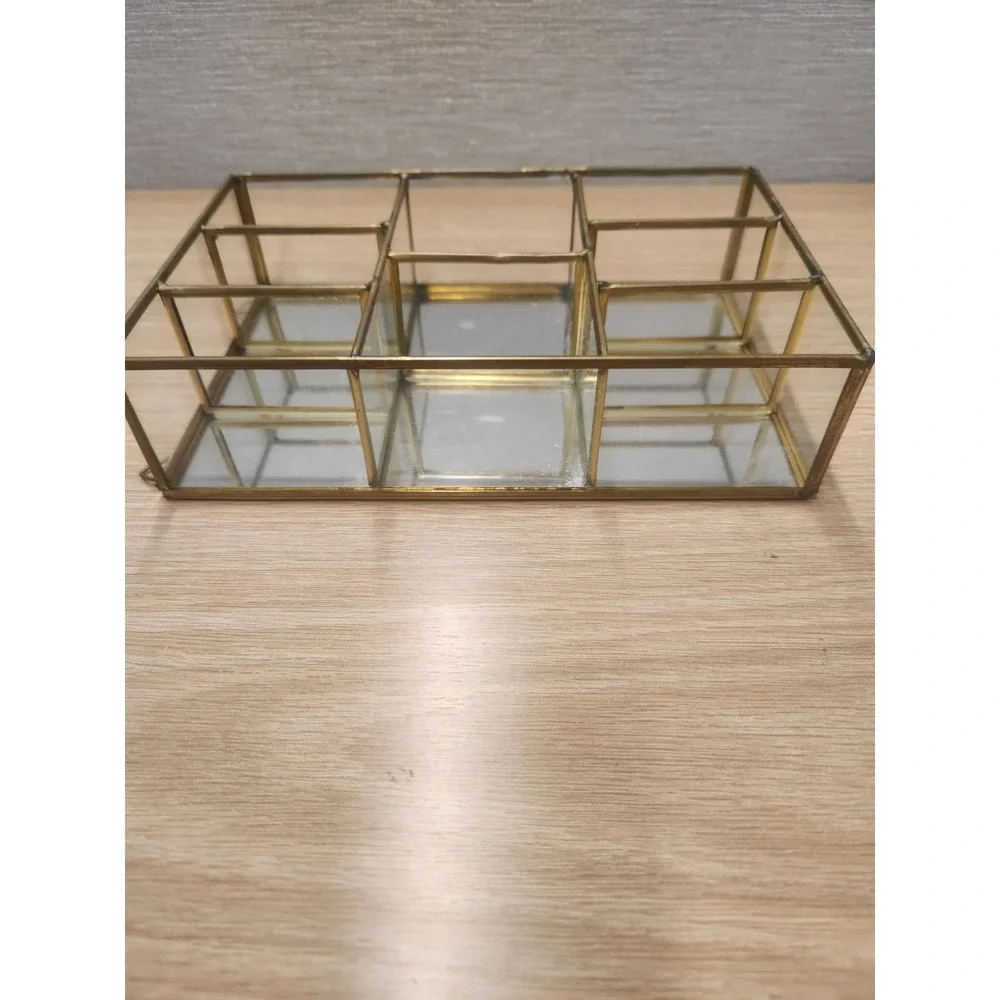 Vtg Brass Mirrored Glass Tabletop /Wall Mount Mini Curio Trinket Cabinet 8 1/4